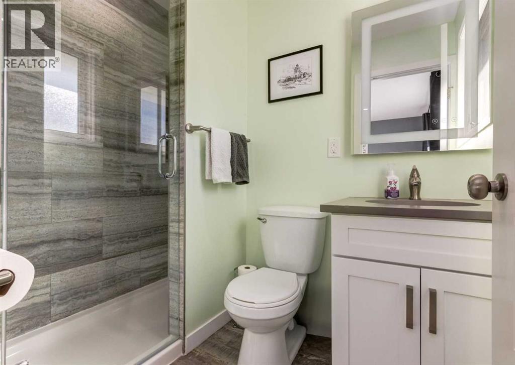 927 124 Avenue Sw, Calgary, Alberta  T2W 1T2 - Photo 15 - A2263101