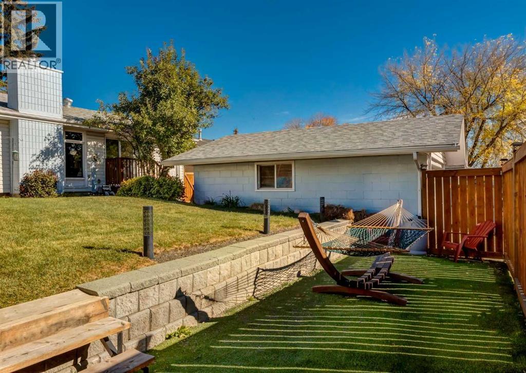 927 124 Avenue Sw, Calgary, Alberta  T2W 1T2 - Photo 29 - A2263101