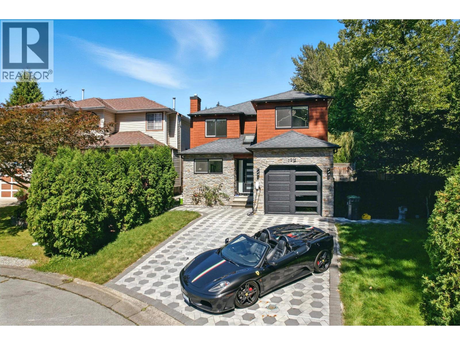 1221 HALIFAX AVENUE, Port Coquitlam, British Columbia