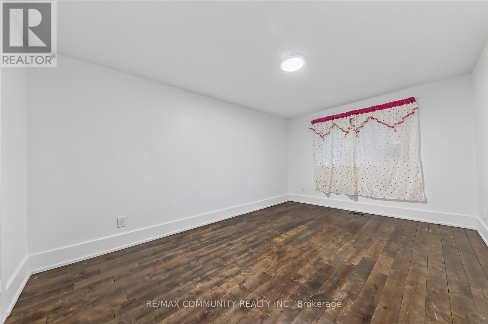 Main Fl - 14 Pineslope Crescent, Toronto, Ontario  M1E 4M4 - Photo 13 - E12522798