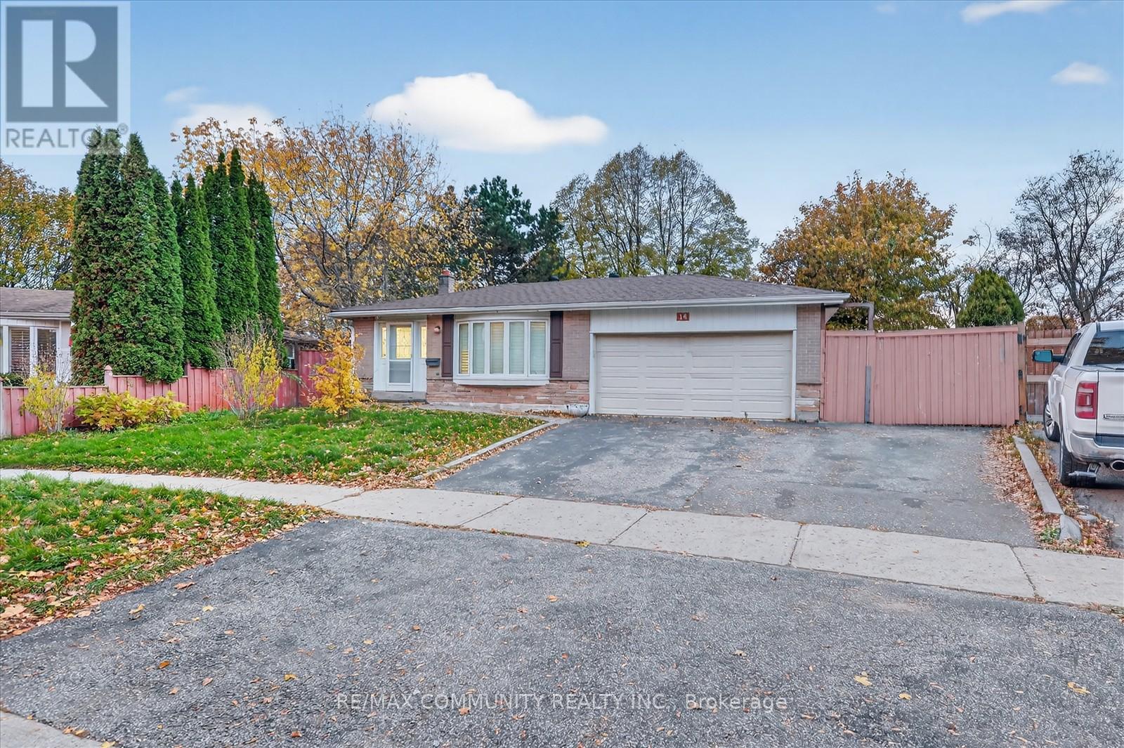Main Fl - 14 Pineslope Crescent, Toronto, Ontario  M1E 4M4 - Photo 2 - E12522798