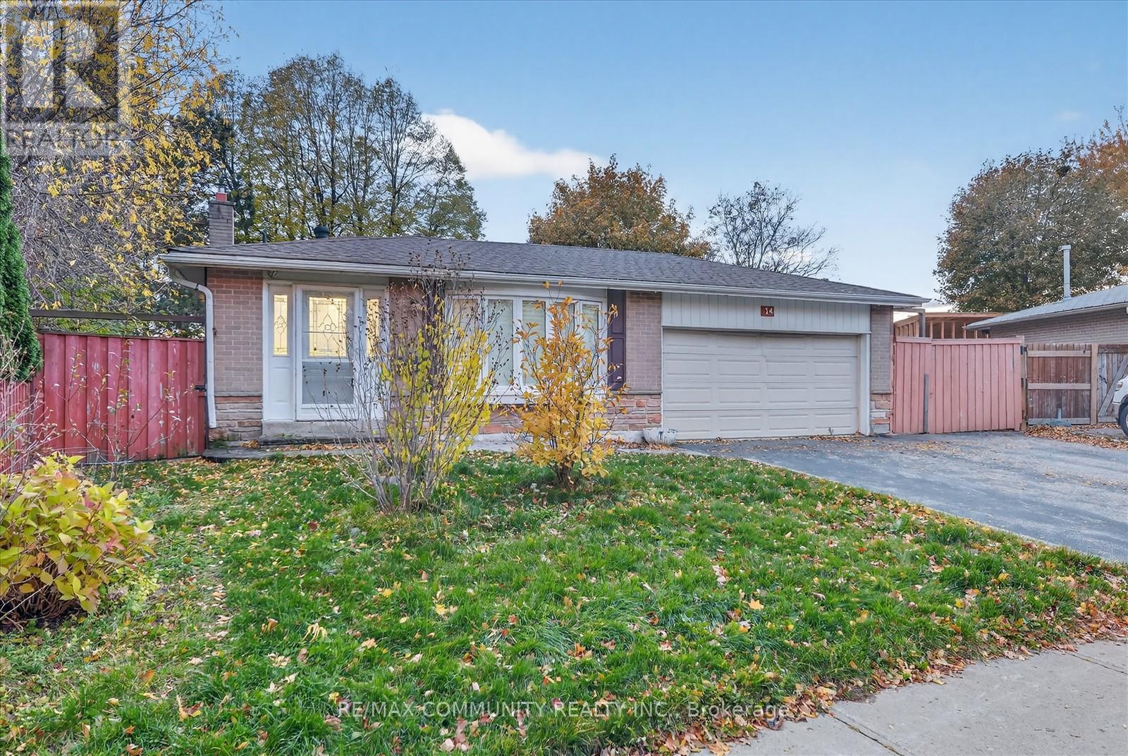 Main Fl - 14 Pineslope Crescent, Toronto, Ontario  M1E 4M4 - Photo 3 - E12522798