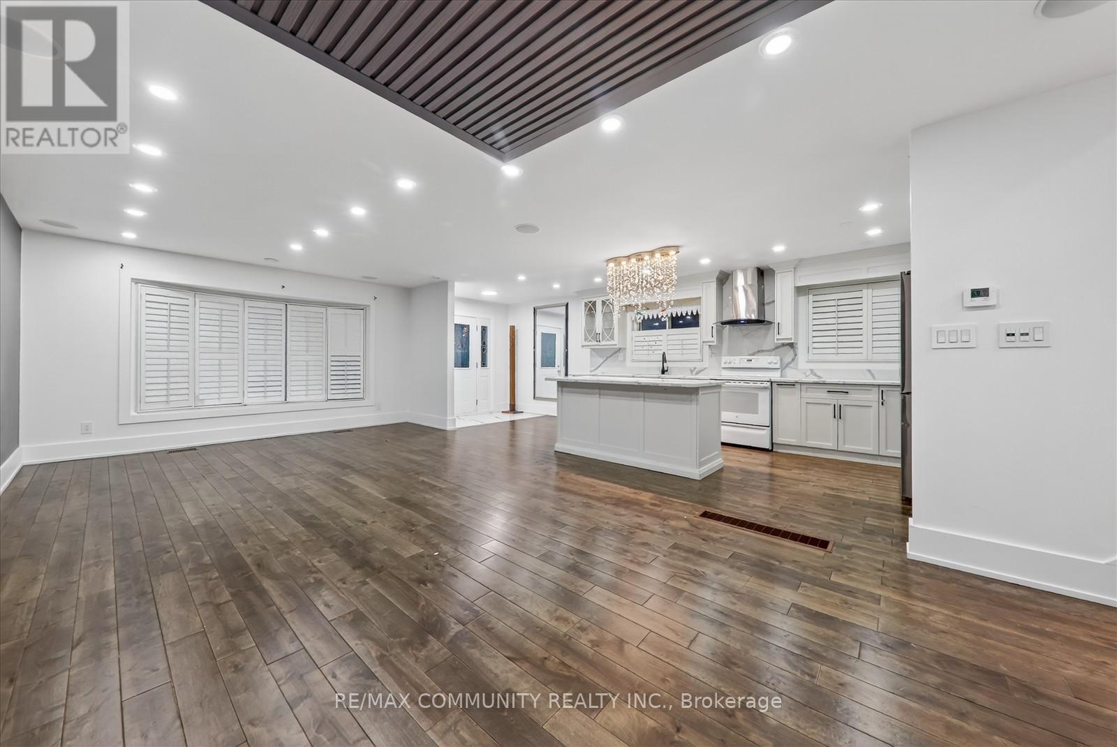 Main Fl - 14 Pineslope Crescent, Toronto, Ontario  M1E 4M4 - Photo 9 - E12522798