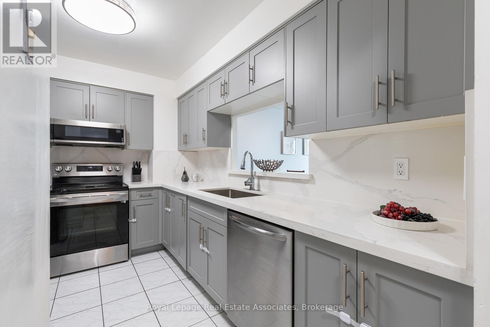 2328 - 68 Corporate Drive, Toronto, Ontario  M1H 3H3 - Photo 5 - E12522928