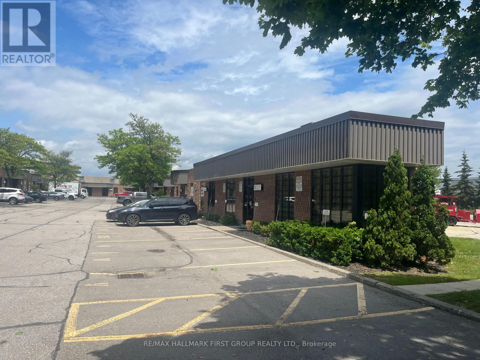 #30 - 1730 Mcpherson Court, Pickering, Ontario  L1W 3E6 - Photo 2 - E12522966