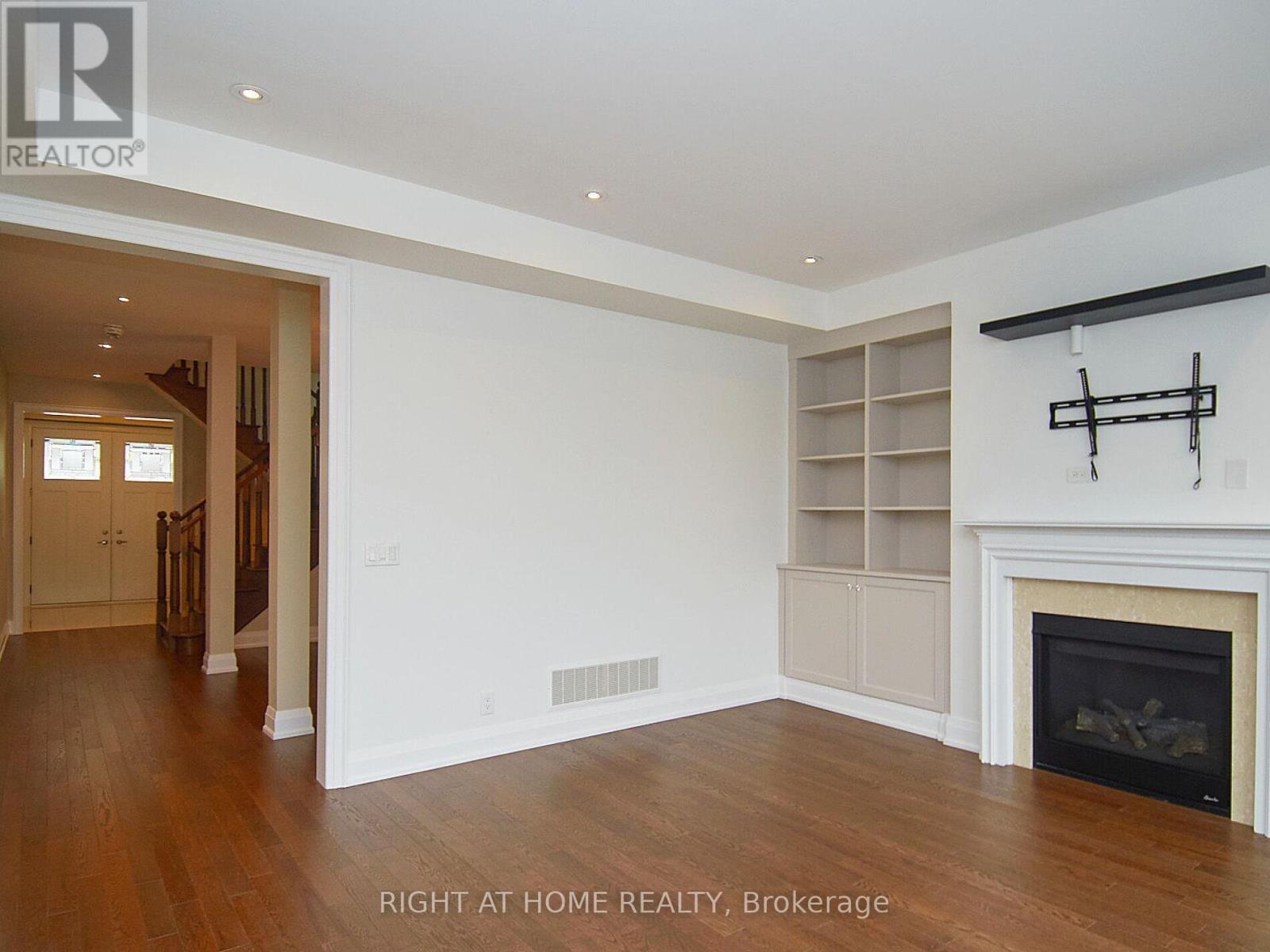 2344 Dobbinton Street, Oshawa, Ontario  L1L 0L4 - Photo 9 - E12522986