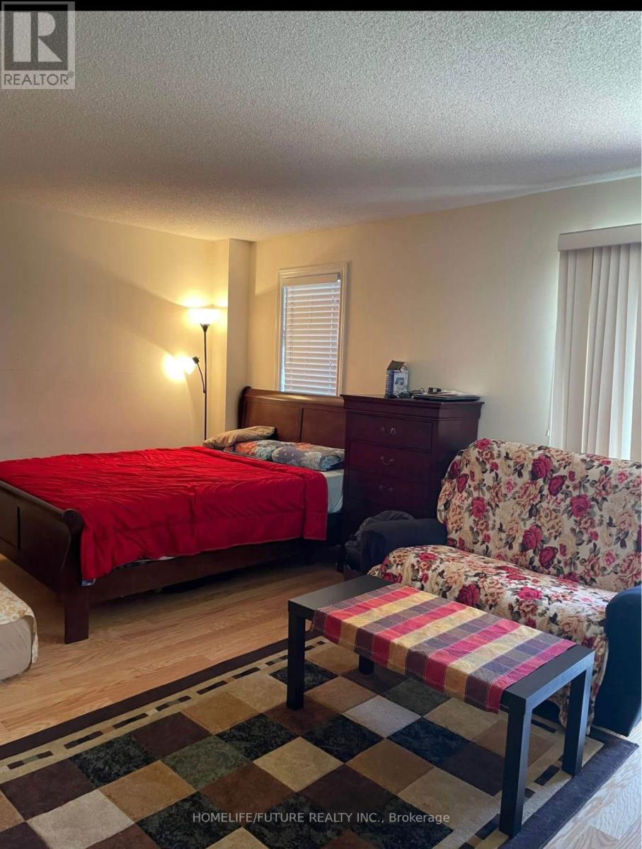 8 Water Willow Lane, Toronto, Ontario  M1M 0C8 - Photo 4 - E12523022