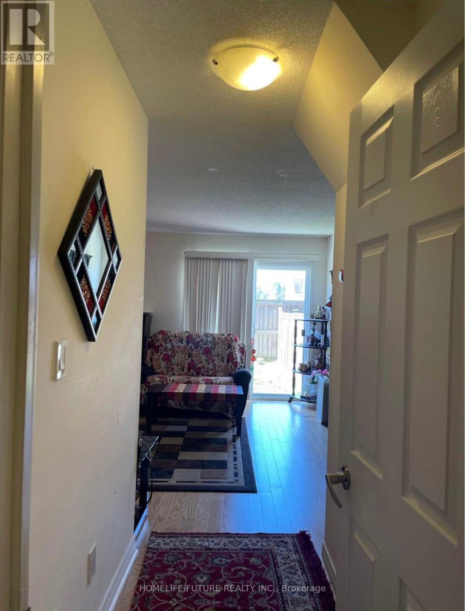 8 Water Willow Lane, Toronto, Ontario  M1M 0C8 - Photo 7 - E12523022