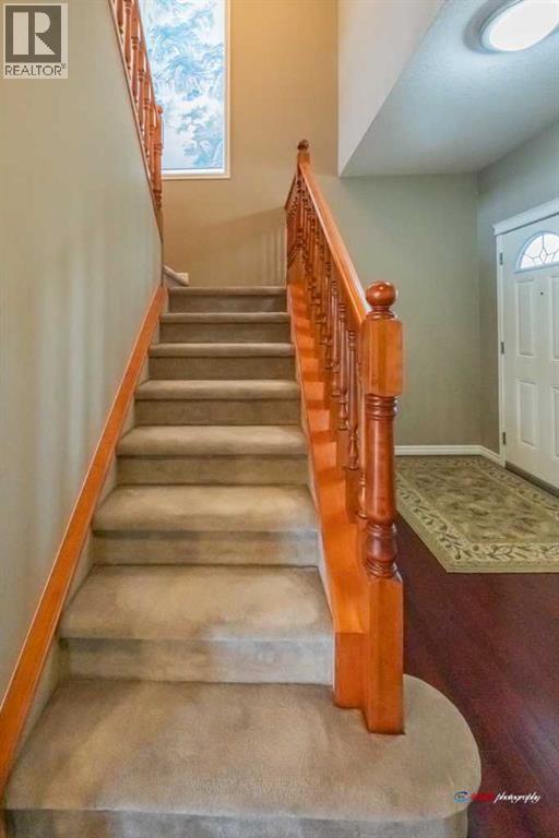 94 Kincora Gardens Nw, Calgary, Alberta  T3K 0W9 - Photo 8 - A2268989