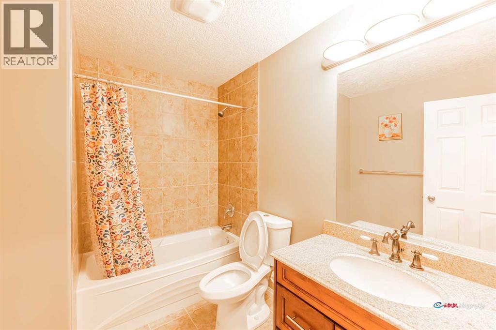 94 Kincora Gardens Nw, Calgary, Alberta  T3K 0W9 - Photo 41 - A2268989