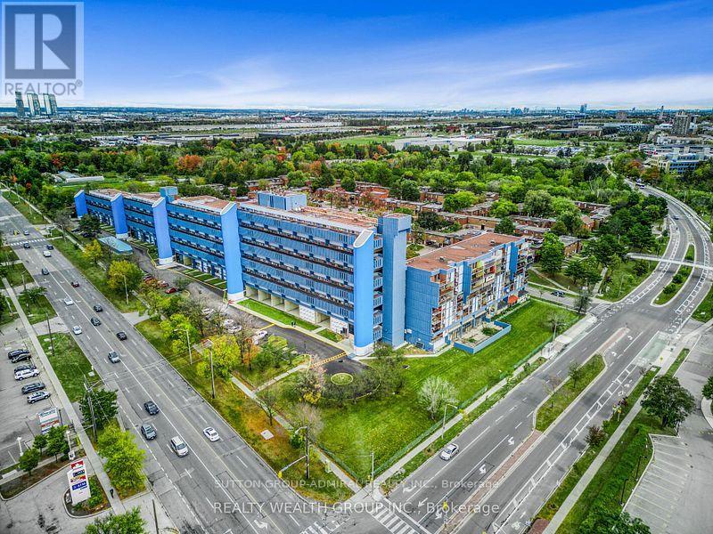 418 - 4673 JANE STREET, Toronto, Ontario