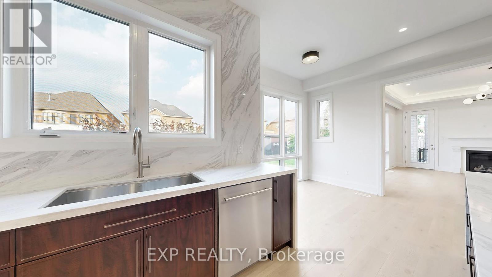 38 Deanna Court, Vaughan, Ontario  L4H 4X5 - Photo 20 - N12522790