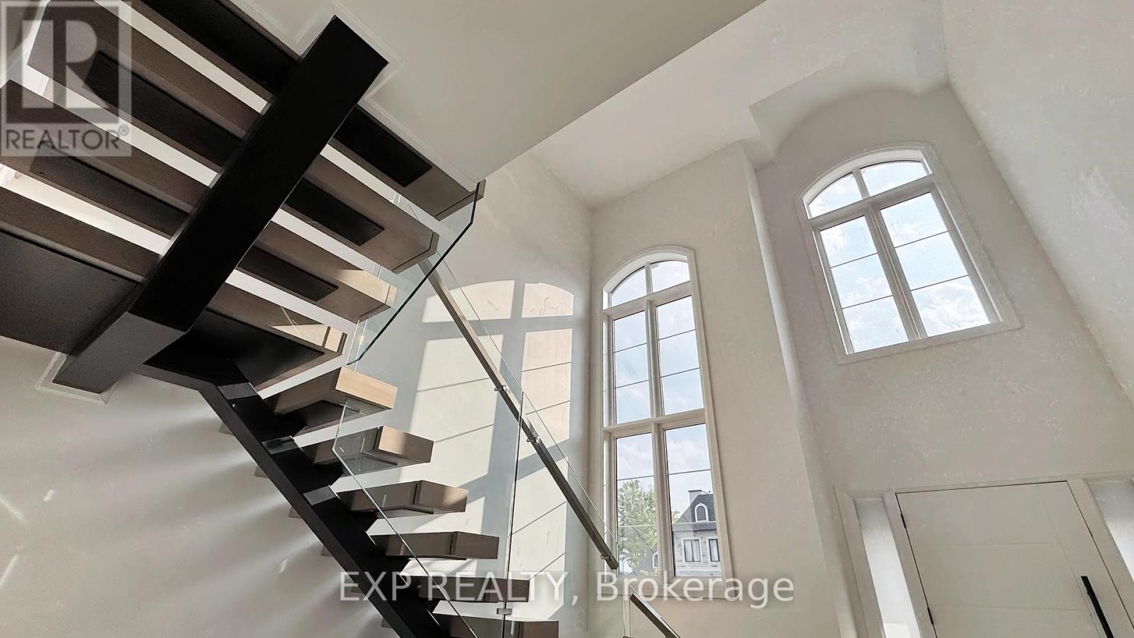 38 Deanna Court, Vaughan, Ontario  L4H 4X5 - Photo 26 - N12522790