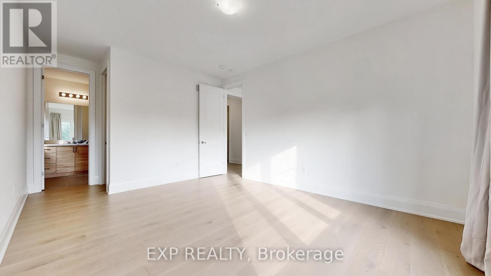 38 Deanna Court, Vaughan, Ontario  L4H 4X5 - Photo 35 - N12522790