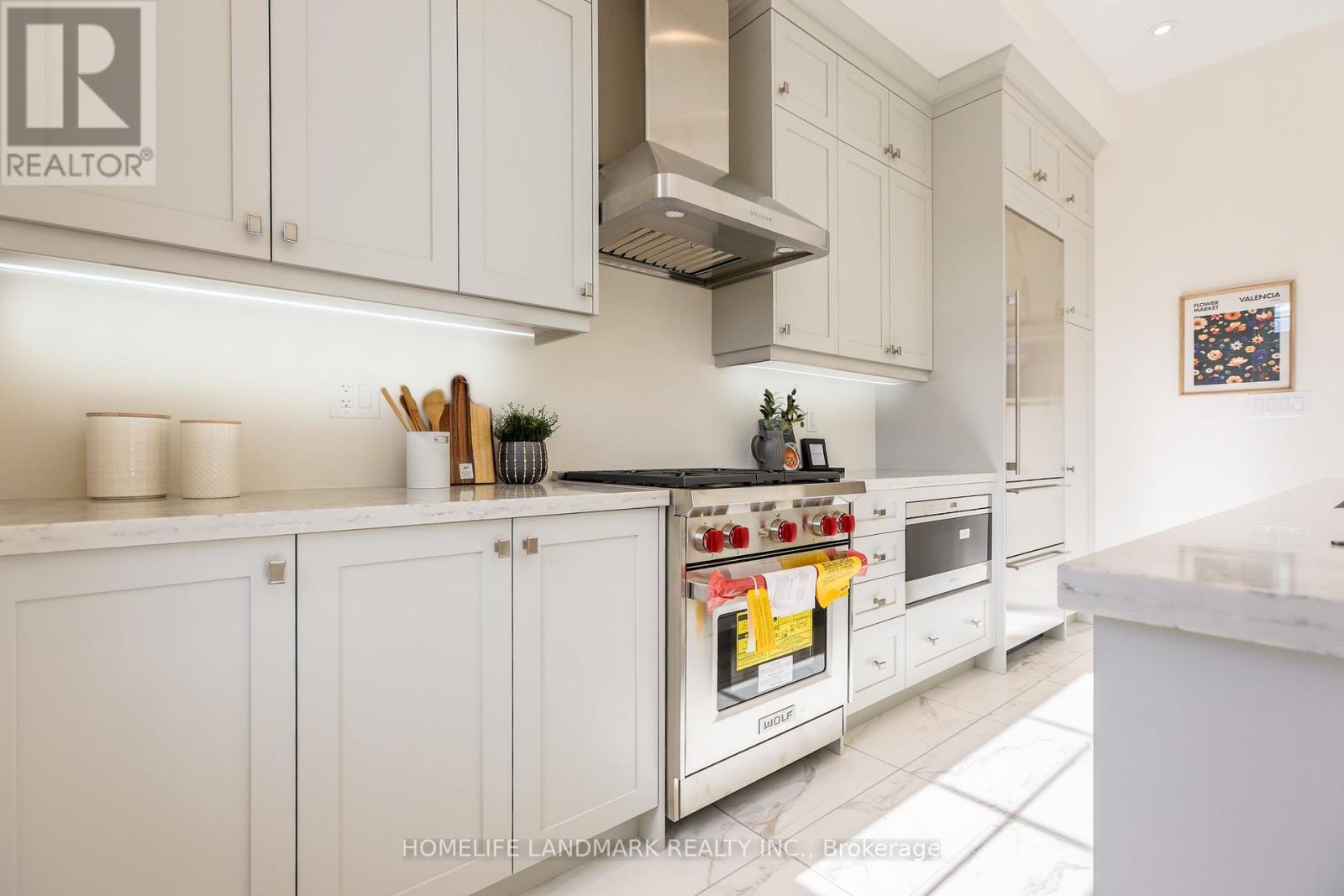 4267 Major Mackenzie Drive, Markham, Ontario  L6C 3L5 - Photo 22 - N12522902