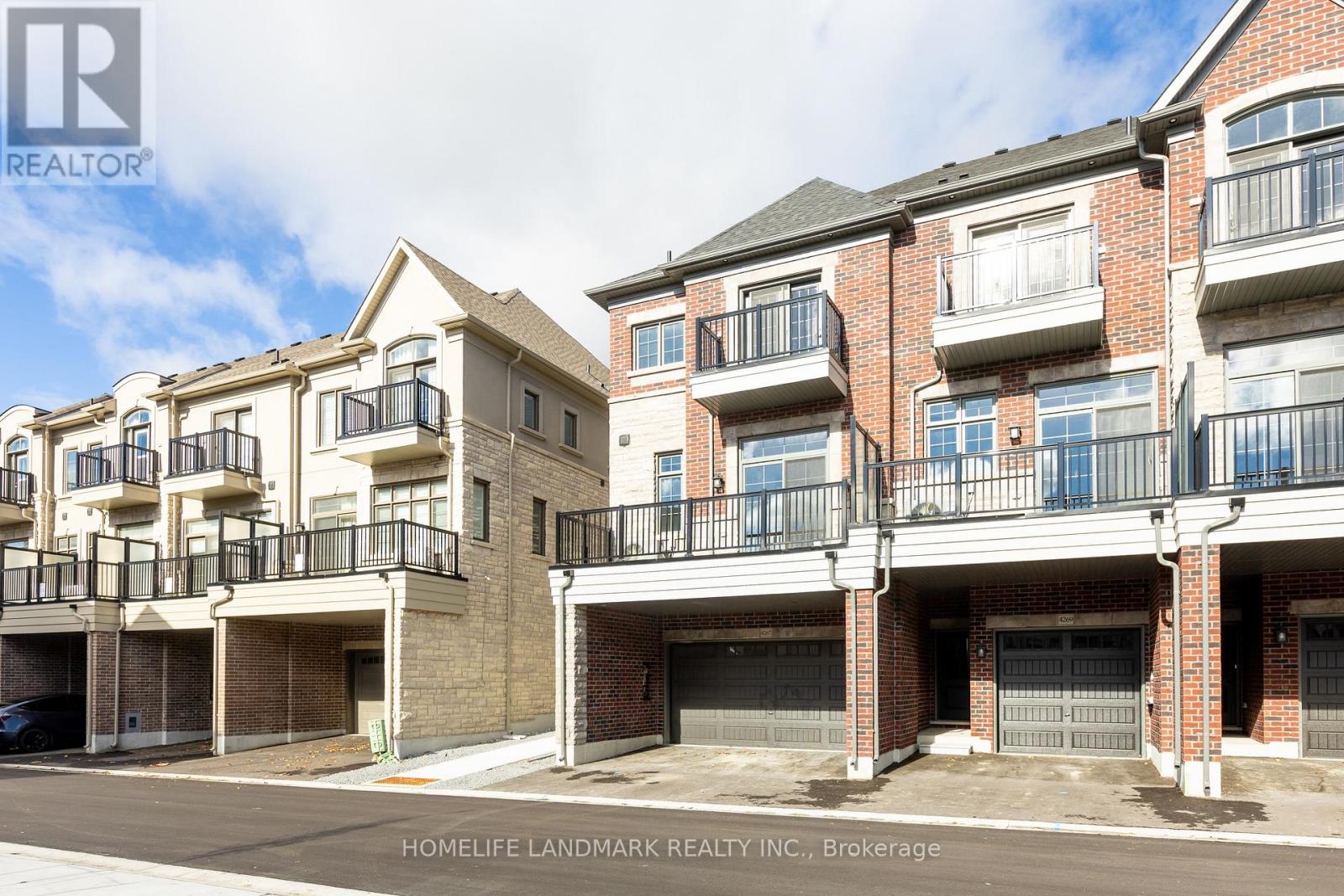 4267 Major Mackenzie Drive, Markham, Ontario  L6C 3L5 - Photo 46 - N12522902