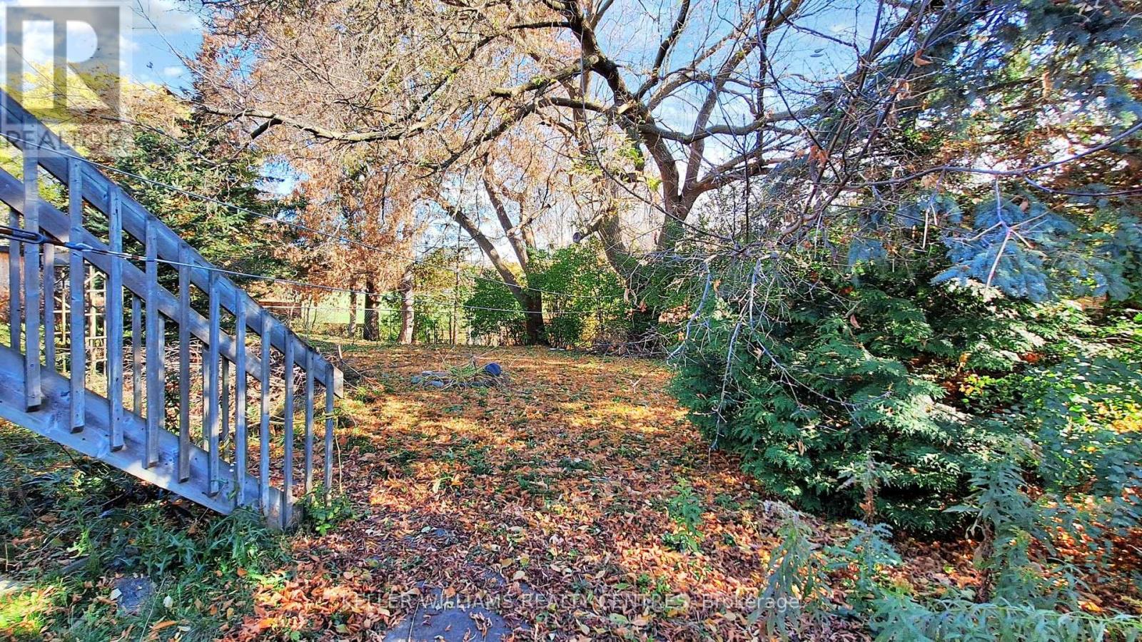 94 Queen Street, Newmarket, Ontario  L3Y 2E8 - Photo 39 - N12522920