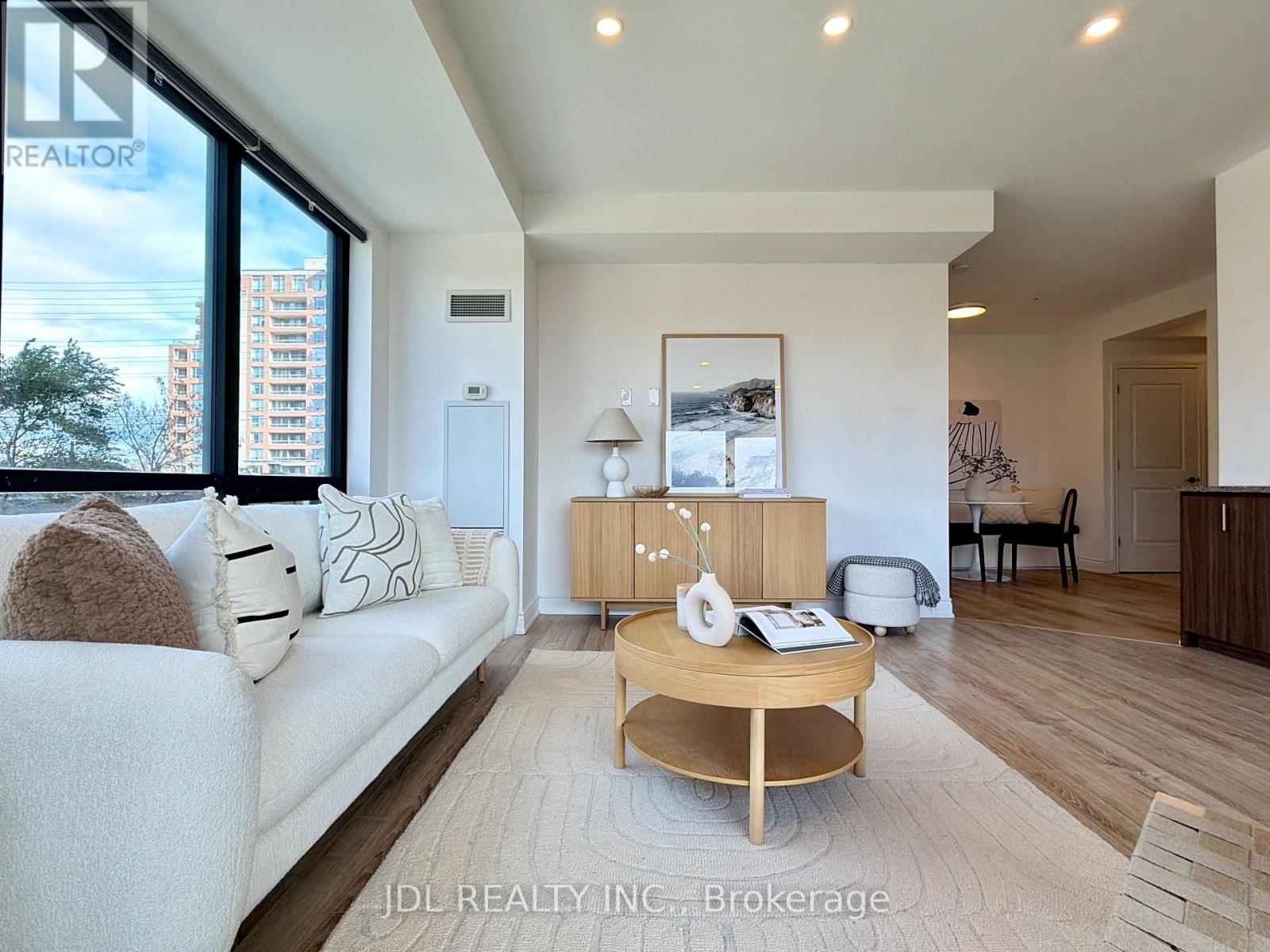 202b - 9090 Yonge Street, Richmond Hill, Ontario  L4C 0Z1 - Photo 7 - N12523002