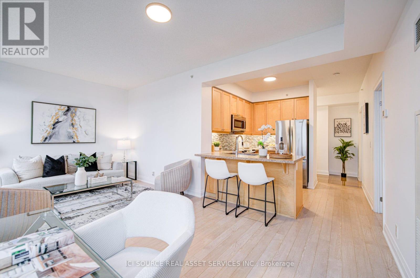 919 - 12 Woodstream Boulevard, Vaughan, Ontario  L4L 8C3 - Photo 15 - N12523006