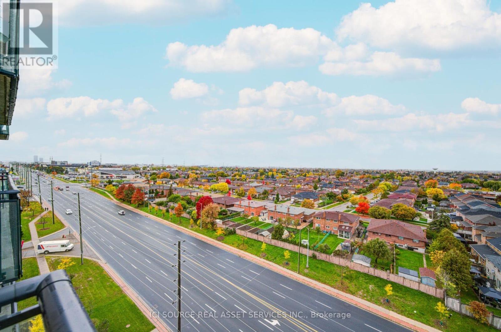 919 - 12 Woodstream Boulevard, Vaughan, Ontario  L4L 8C3 - Photo 32 - N12523006