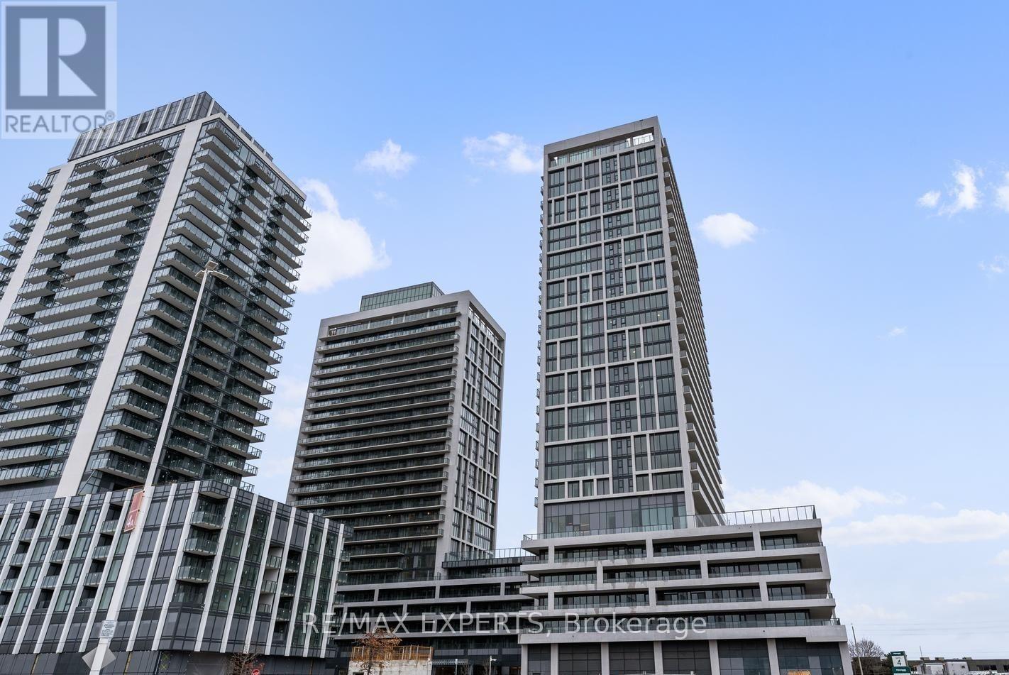 608 - 8960 Jane Street, Vaughan, Ontario  L4K 0N9 - Photo 3 - N12523012