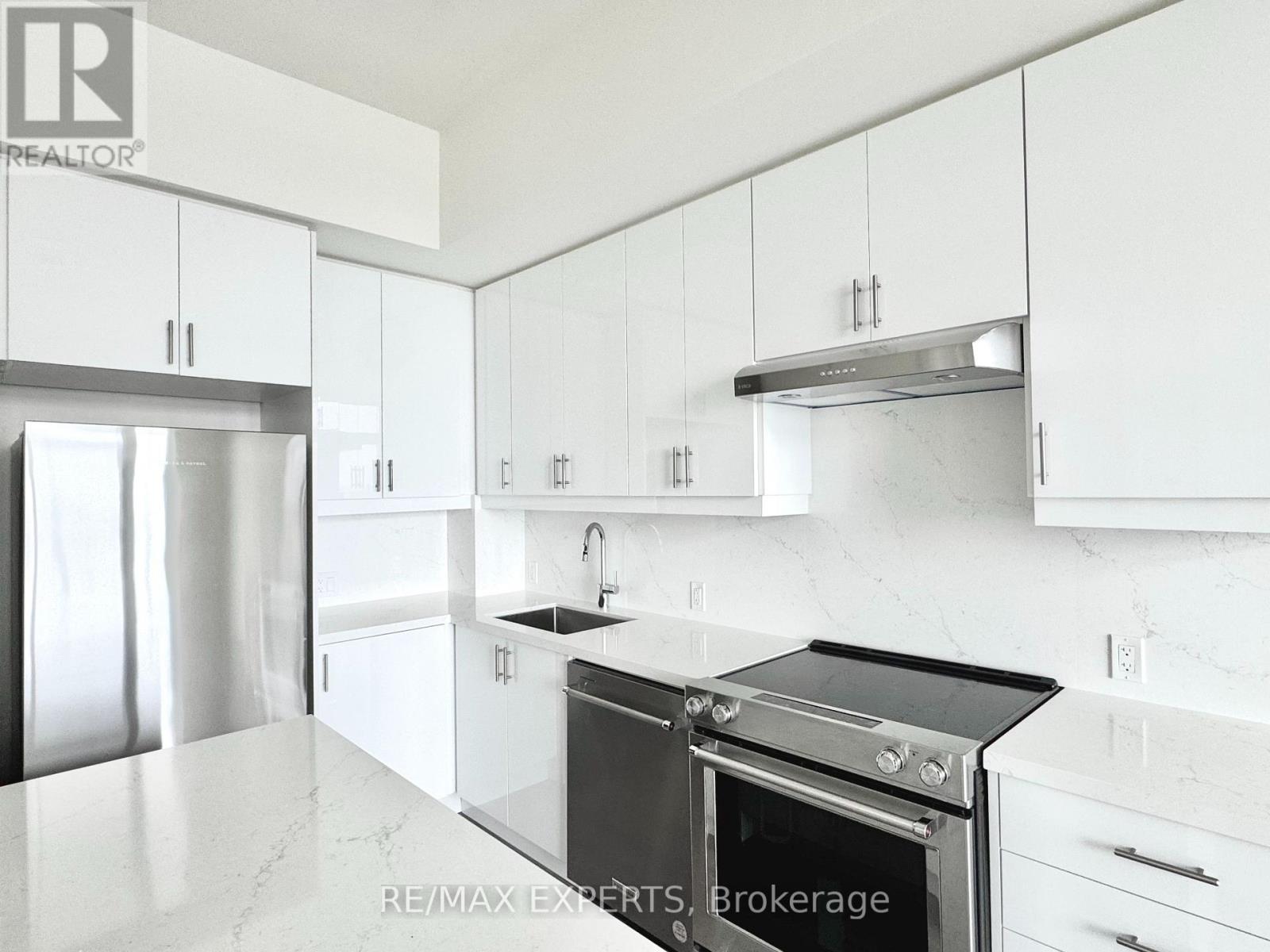 608 - 8960 Jane Street, Vaughan, Ontario  L4K 0N9 - Photo 7 - N12523012