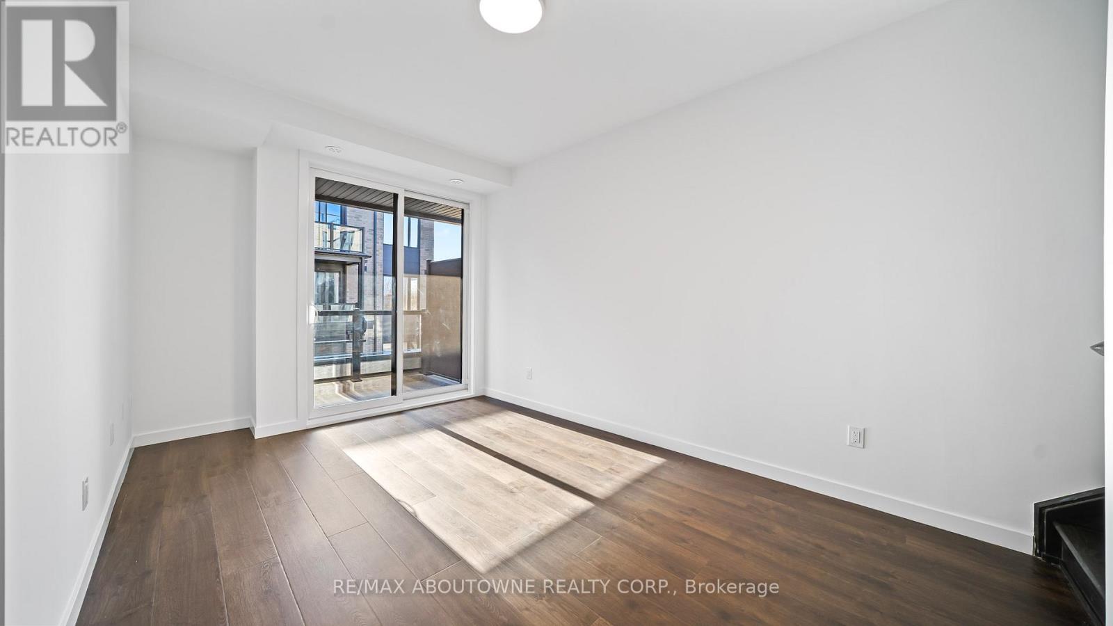 230 - 117 Maydale Avenue, Markham, Ontario  L3S 3R7 - Photo 9 - N12523034