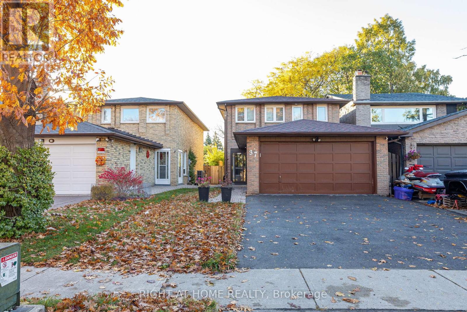 37 CHEESEMAN DRIVE, Markham, Ontario