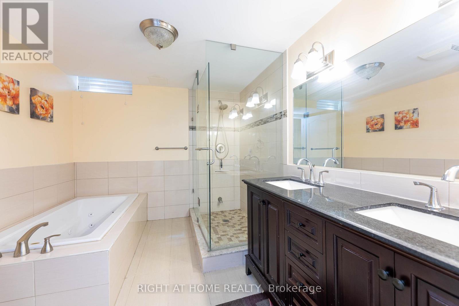 37 Cheeseman Drive, Markham, Ontario  L3R 3G3 - Photo 31 - N12523070