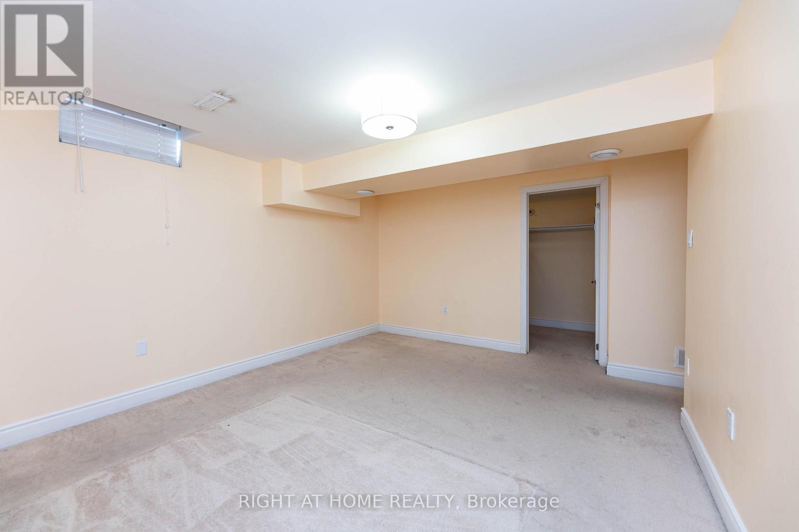 37 Cheeseman Drive, Markham, Ontario  L3R 3G3 - Photo 35 - N12523070