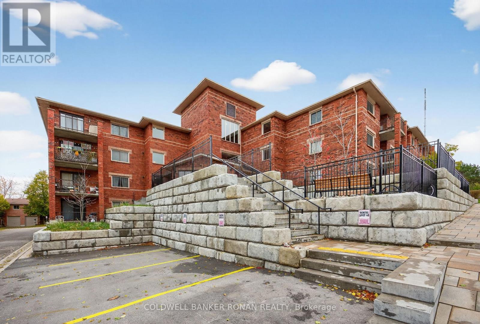 205 - 1 Quail Crescent, Barrie, Ontario  L4N 6W9 - Photo 3 - S12522926