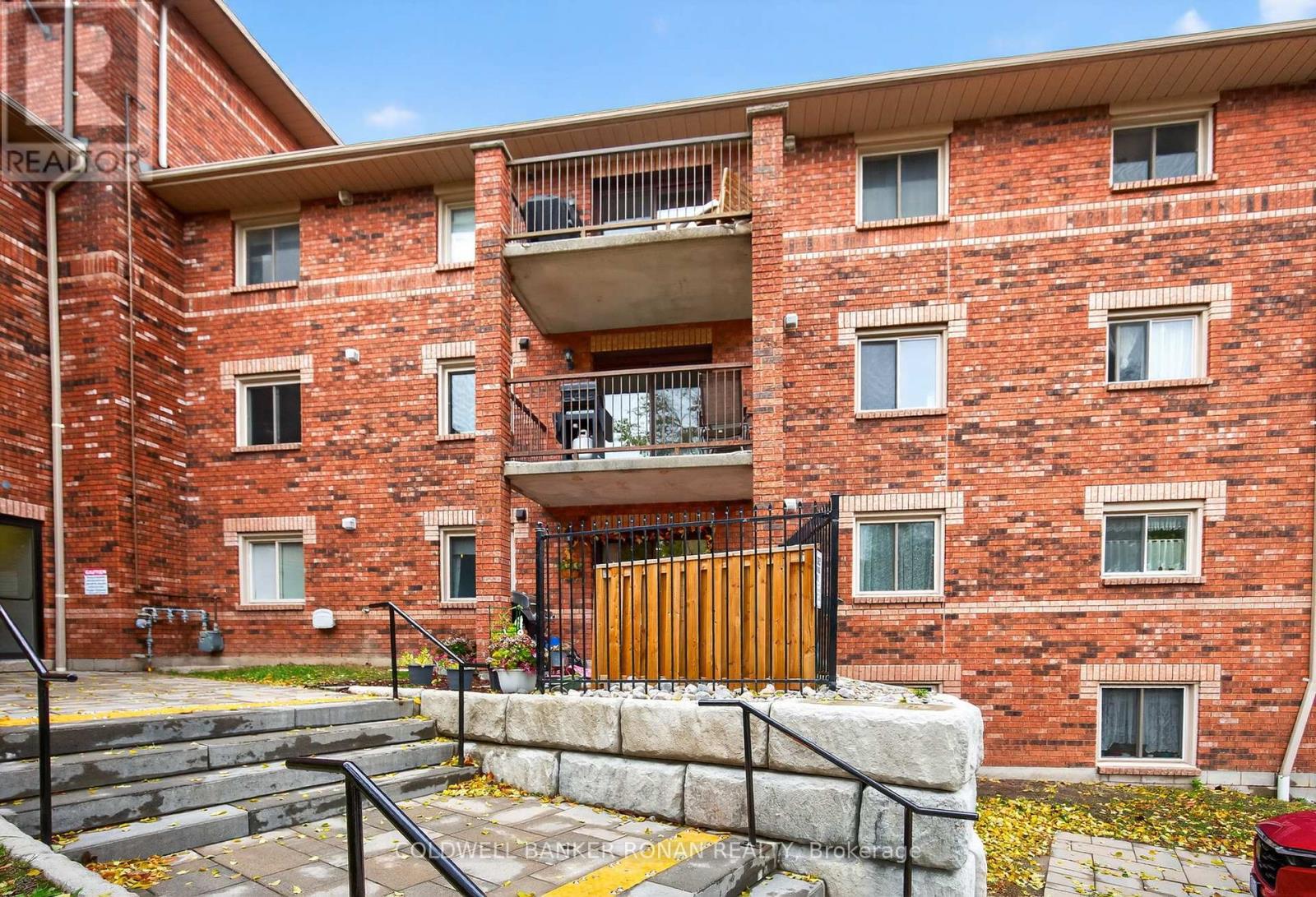 205 - 1 Quail Crescent, Barrie, Ontario  L4N 6W9 - Photo 7 - S12522926