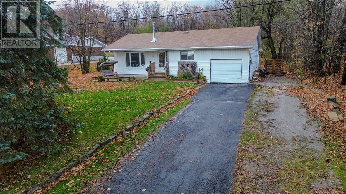 112 Townline Road, Sheguiandah, Ontario P0P 1W0 - Photo 2 - 2125565