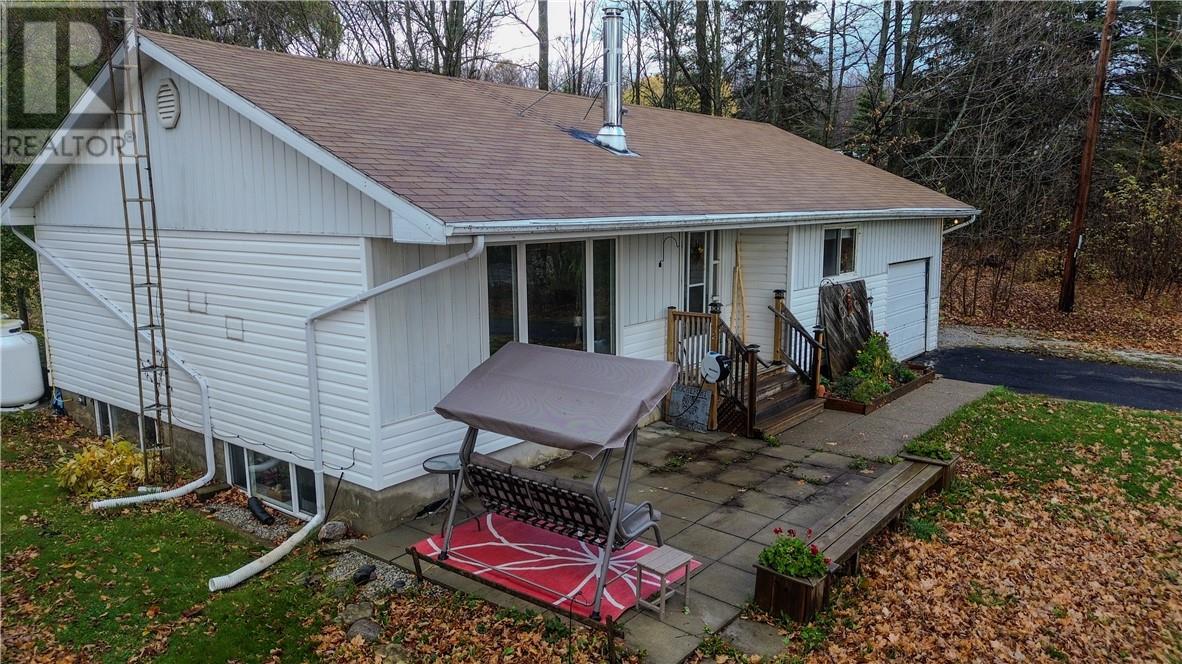 112 Townline Road, Sheguiandah, Ontario P0P 1W0 - Photo 3 - 2125565