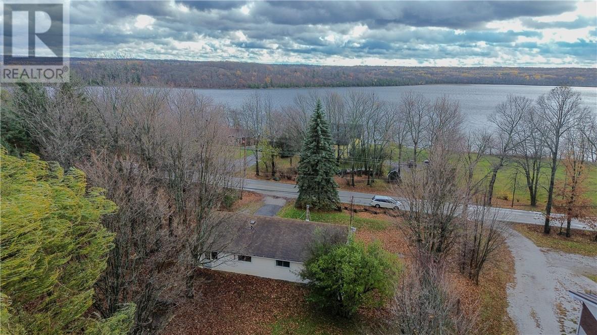 112 Townline Road, Sheguiandah, Ontario P0P 1W0 - Photo 4 - 2125565