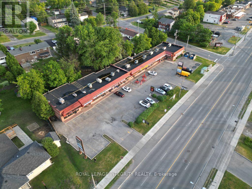 2208 St. Joseph Boulevard, Ottawa, Ontario K1C 1E8 - Photo 8 - X12433128