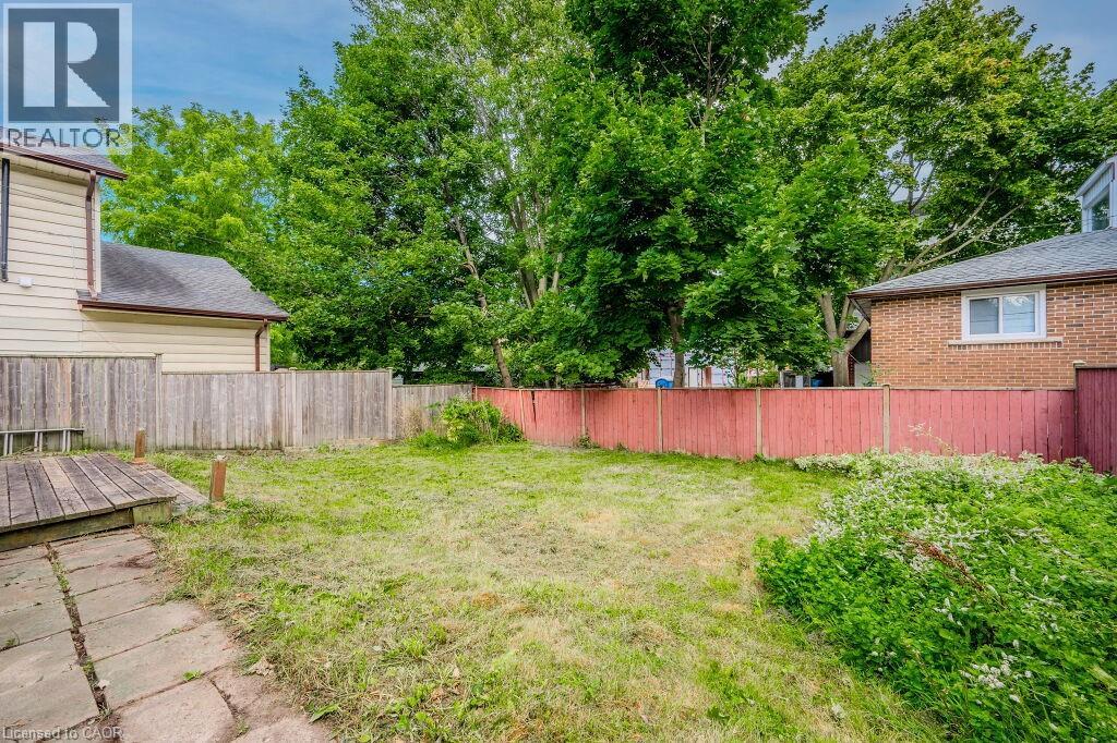 76 Wellington Street N Unit# A, Kitchener, Ontario  N2H 5J6 - Photo 16 - 40786549