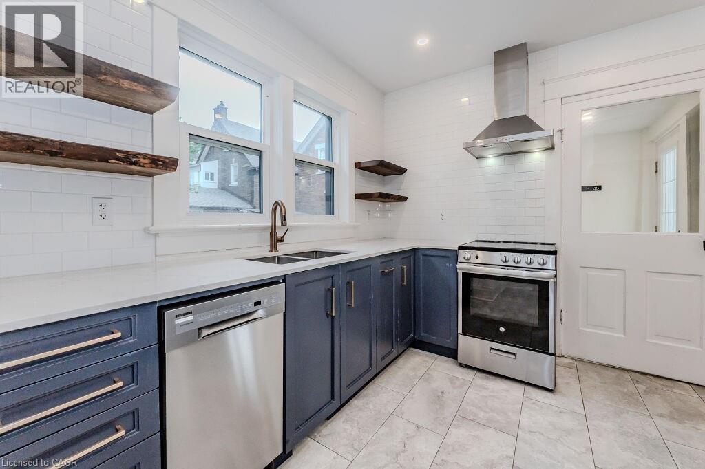 76 Wellington Street N Unit# A, Kitchener, Ontario  N2H 5J6 - Photo 5 - 40786549