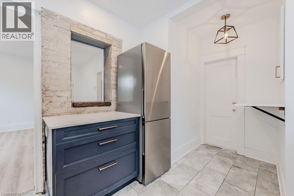 76 Wellington Street N Unit# A, Kitchener, Ontario  N2H 5J6 - Photo 6 - 40786549