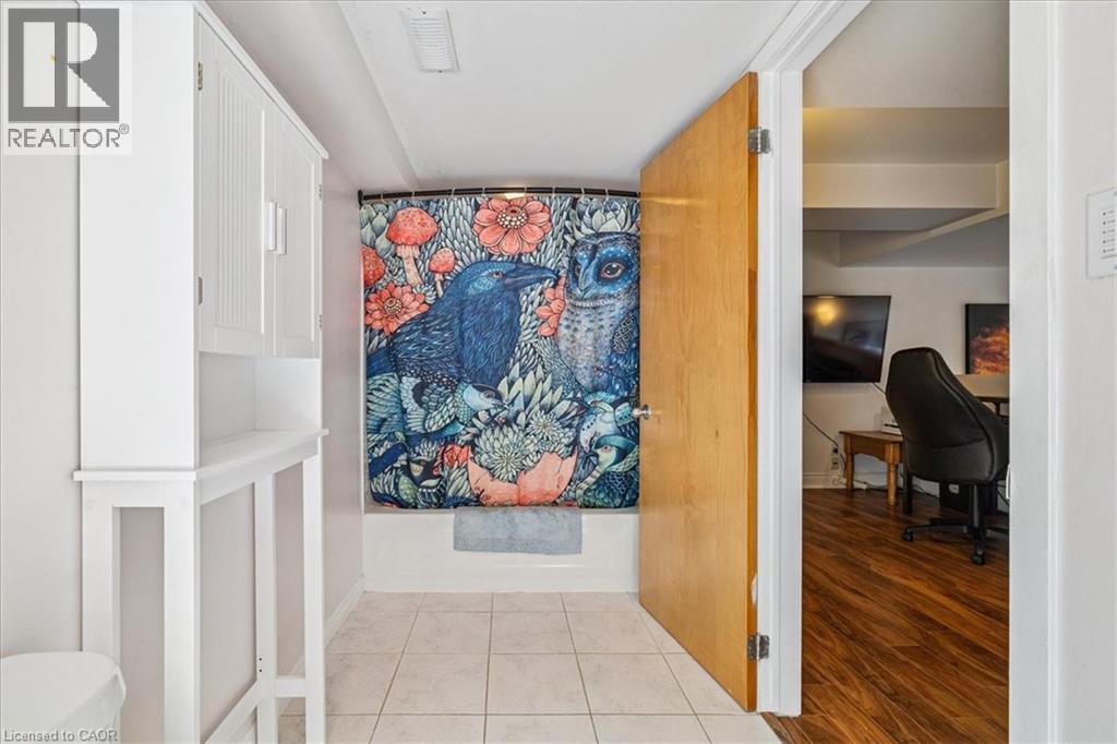 73 Garfield Avenue S Unit# 1b, Hamilton, Ontario  L8M 2S3 - Photo 27 - 40786526