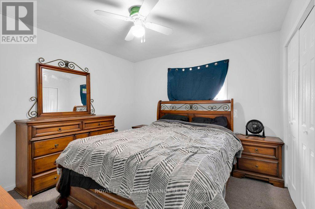 27 Thurlow Queen Street, Belleville, Ontario K0K 2V0 - Photo 14 - X12523156