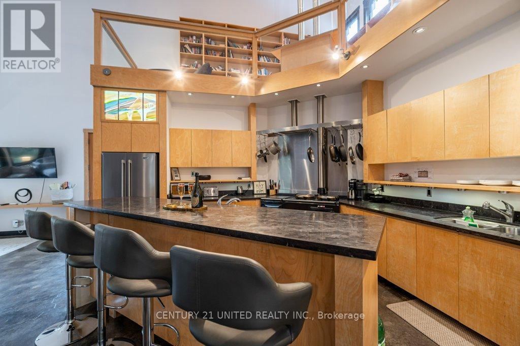 1080 Clydesdale Road, North Kawartha, Ontario K0L 1A0 - Photo 10 - X12523180