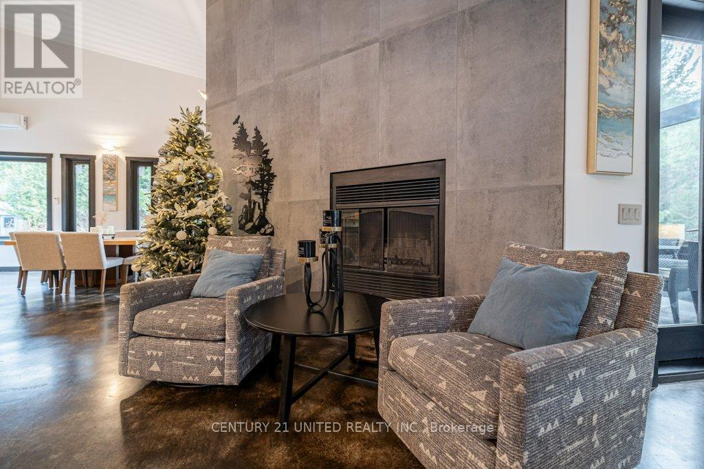 1080 Clydesdale Road, North Kawartha, Ontario K0L 1A0 - Photo 16 - X12523180