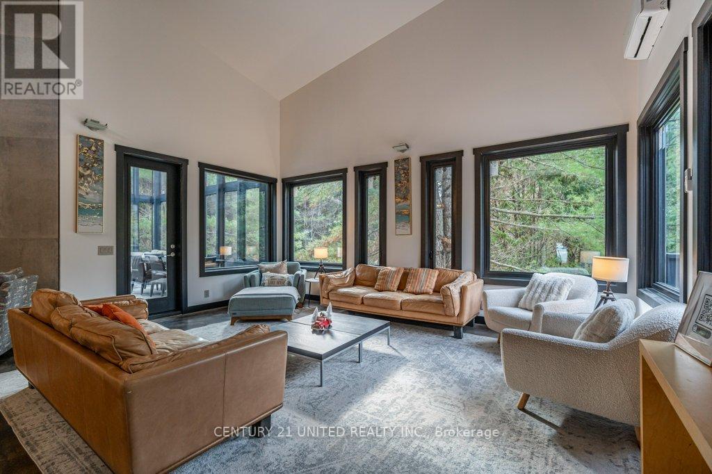 1080 Clydesdale Road, North Kawartha, Ontario K0L 1A0 - Photo 19 - X12523180