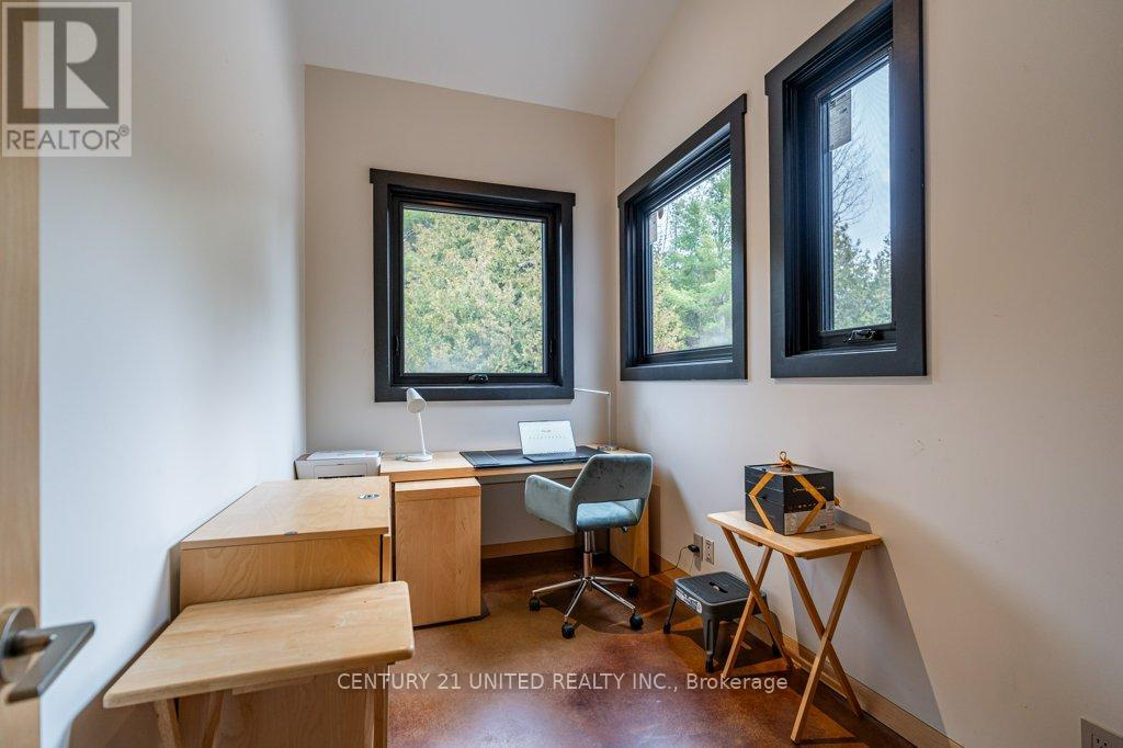 1080 Clydesdale Road, North Kawartha, Ontario K0L 1A0 - Photo 29 - X12523180