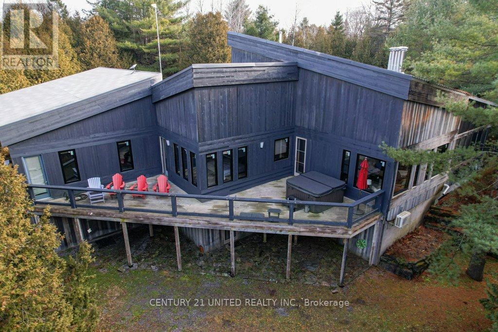 1080 Clydesdale Road, North Kawartha, Ontario K0L 1A0 - Photo 32 - X12523180