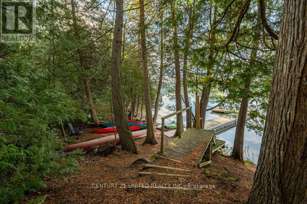 1080 Clydesdale Road, North Kawartha, Ontario K0L 1A0 - Photo 44 - X12523180