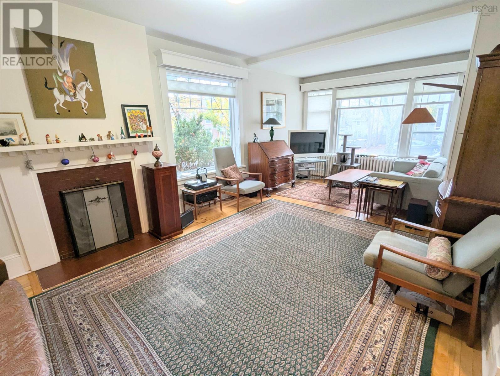 1523-25-27 Chestnut Street, Halifax, Nova Scotia  B4H 3S9 - Photo 2 - 202527432