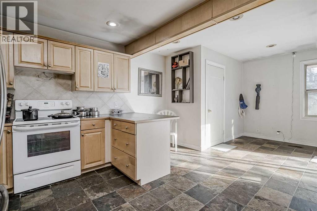 1468 Renfrew Drive Ne, Calgary, Alberta  T2E 5J5 - Photo 3 - A2266127