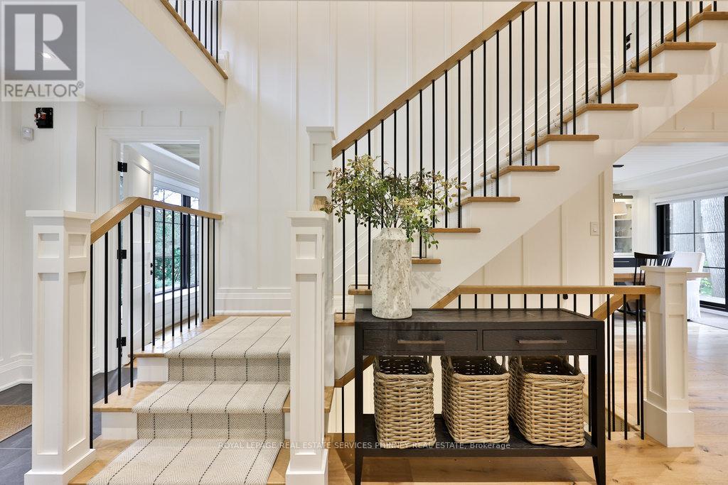 1489 Mildmay Court, Mississauga, Ontario L5J 2H4 - Photo 26 - W12522782